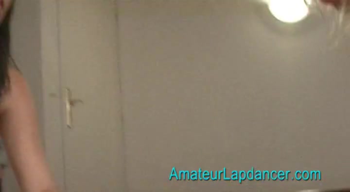 Petra vs. Tereza - lapdance and hot blow job