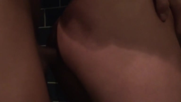 Outdoor blowjob from a pick up blondie
