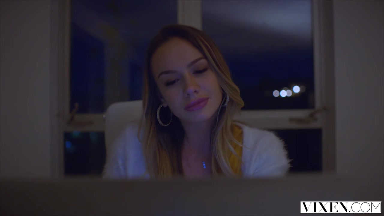 VIXEN Naughty College student 18+ Secretly Seduces Her Step sister's Boyfriend