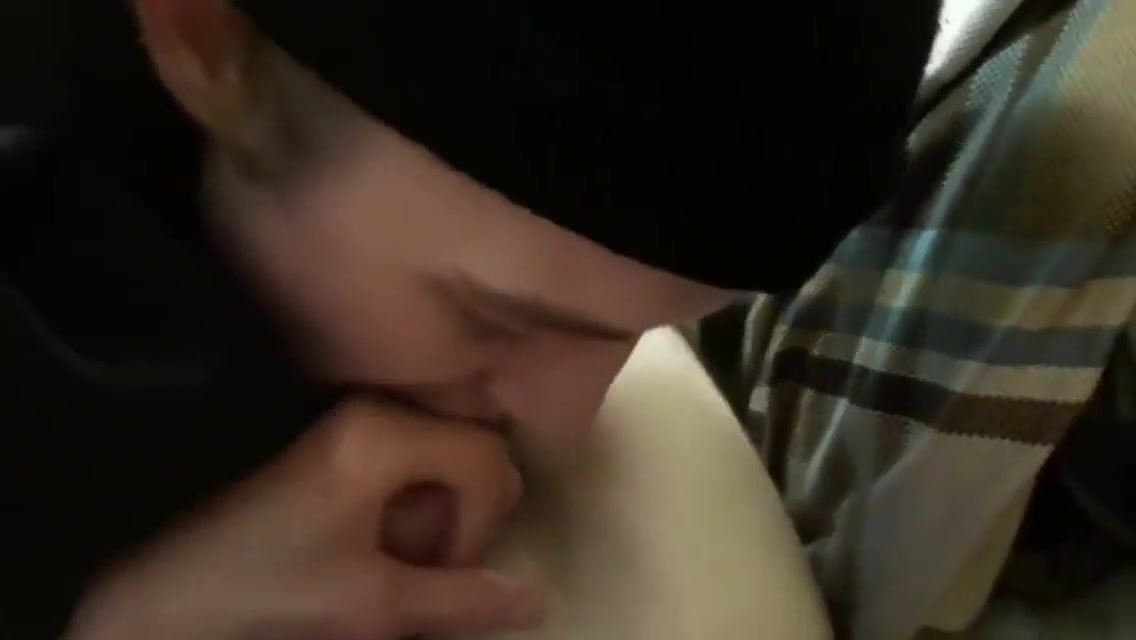 New Video Of Cole 19yo Sucking Me Off 4 Min