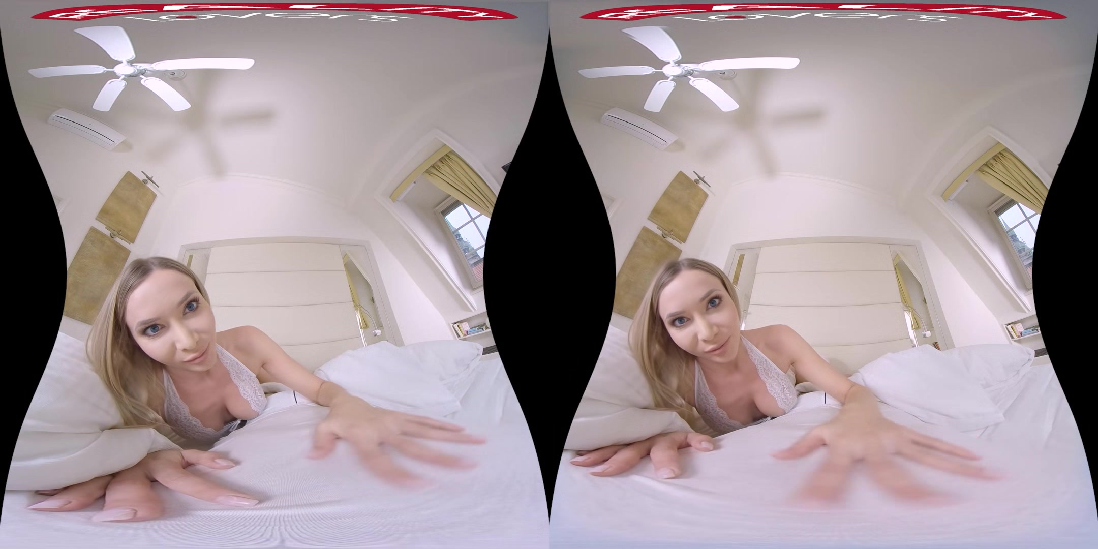 Girlfriend first VR Scene - RealityLovers