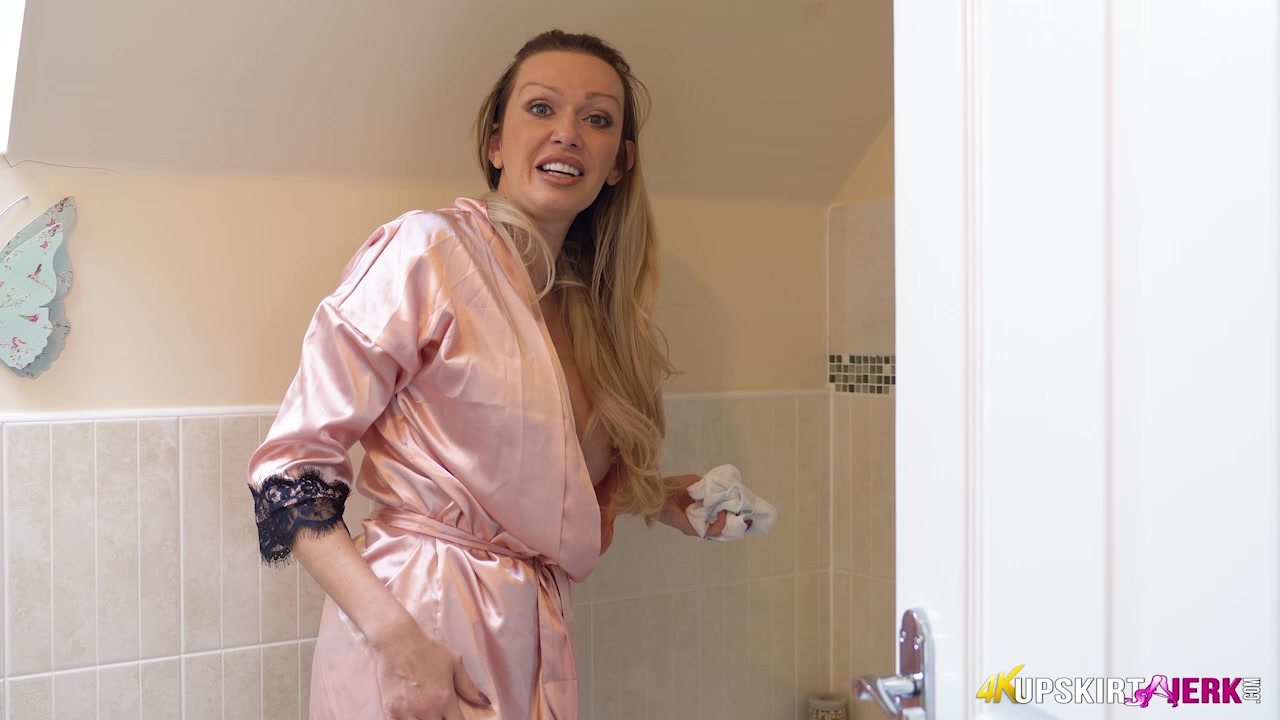 Seducing Your Step Mum - UpskirtJerk