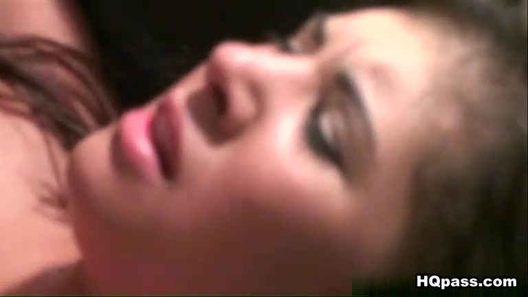 DareDorm : Kiss thiz