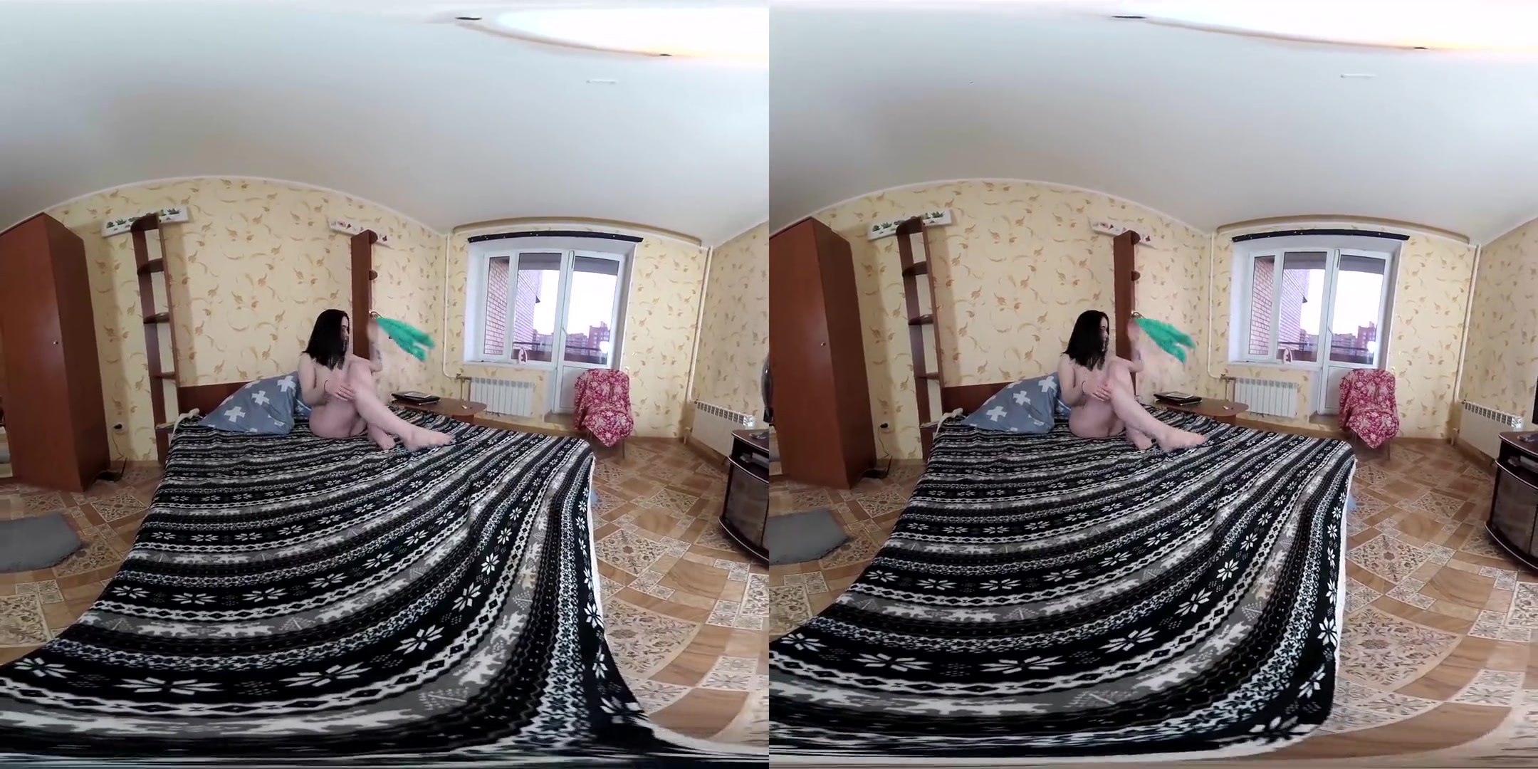 Linda in Linda in My Bedroom with My Handjob - VRmodels