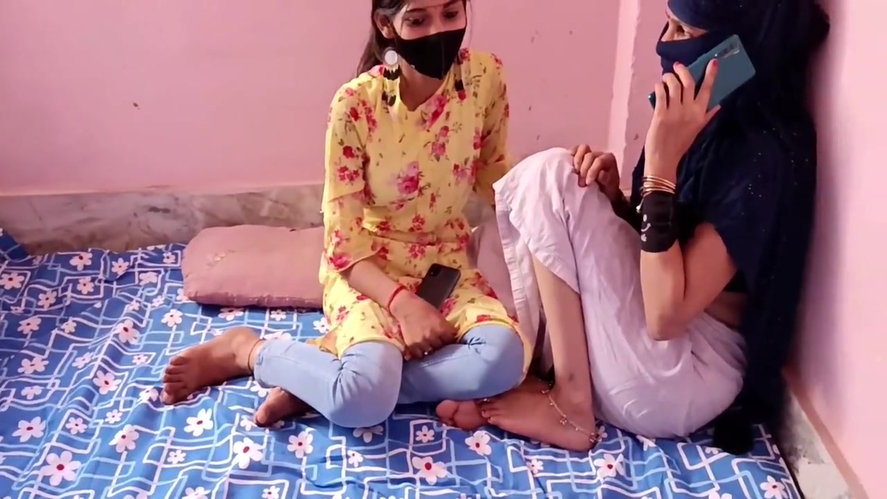 एकस न उसक सतल बहन क सथ चदई करत पकड फर दन क एक सथ चदई कय ! हद ऑडय 10 Min