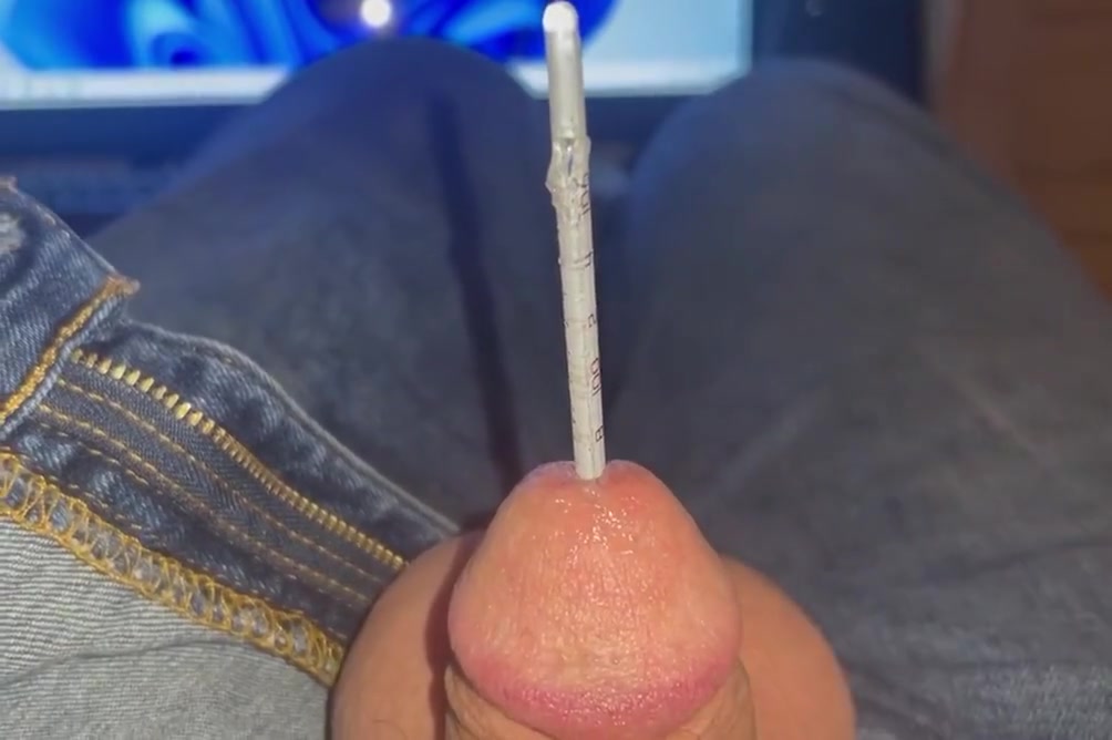 Tiny Cock Takes On Thermometer