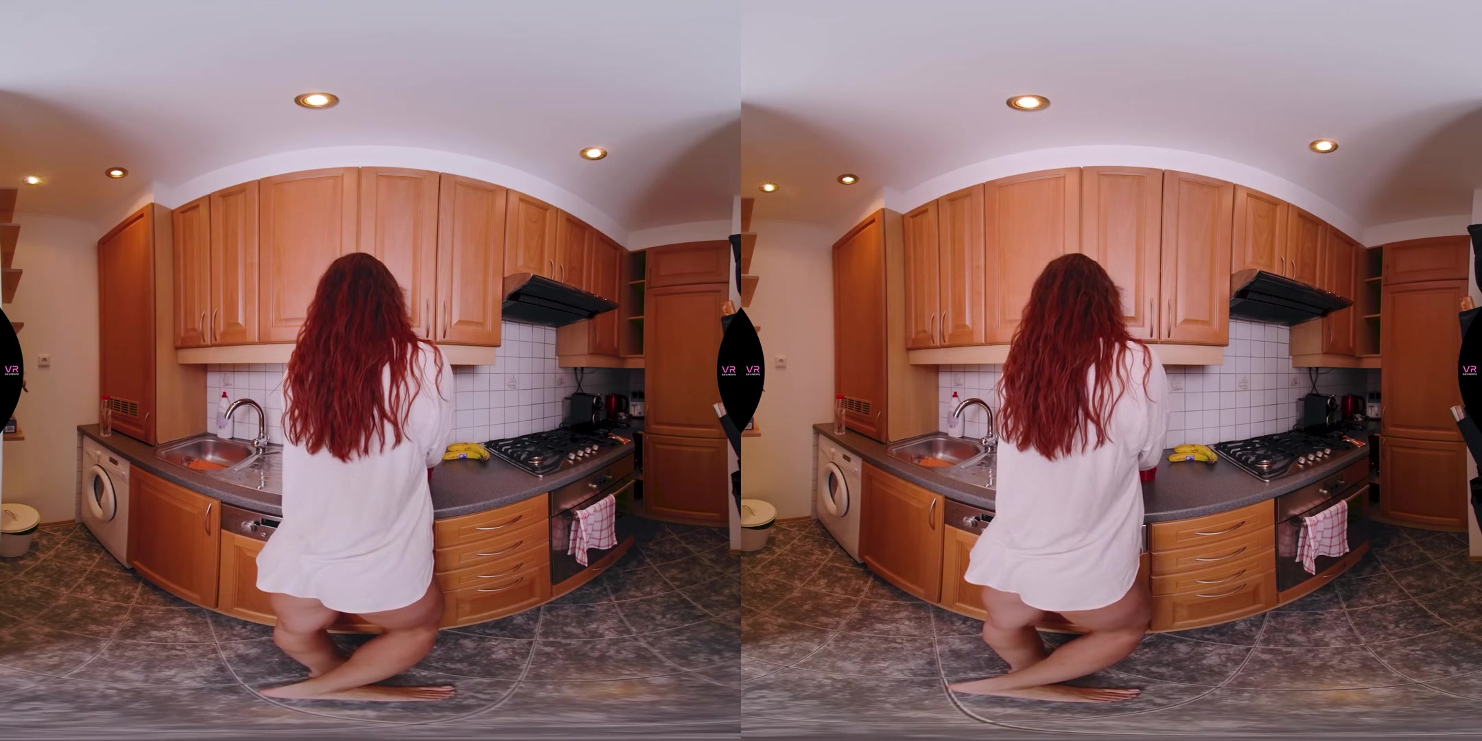 Banana is Good for Breakfast - Horny Amateur in 3D Porn Solo