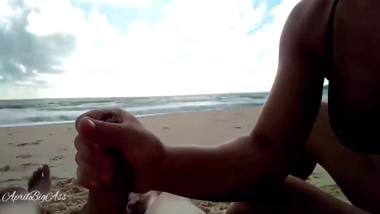 Drinking Pee In Public Beach And Deep Throat, Cum Swallow -aprilbigass- 5 Min