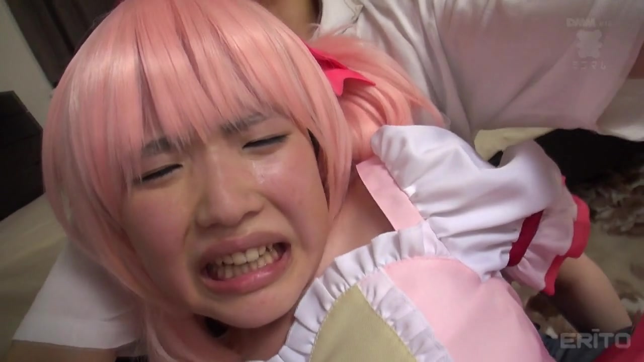 Tomoko Ashida in Toys make Tomoko erupt - CosplayInJapan