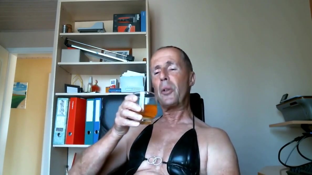 Olibrius71 Piss Drink And Big Prolaps