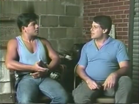 Watch And enjoy awesome Vintage lady-man Queen