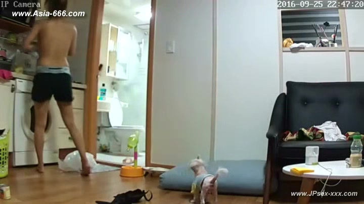 Hackers use the camera to remote monitoring of a lover's home life.364