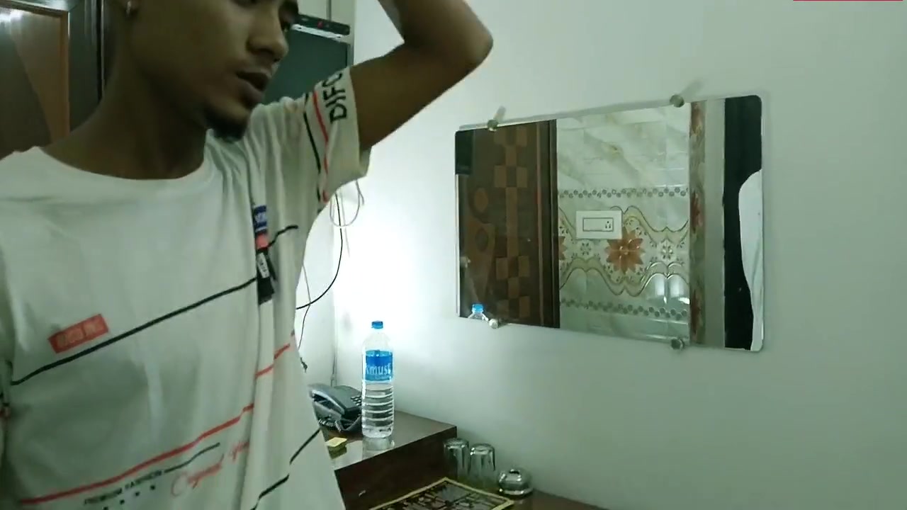 Beautiful Hot Aunty Hardcore Sex With Hot Hindi Sex - Young Boy