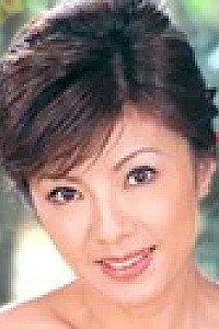 Watch Miyuki Kobayashi videos