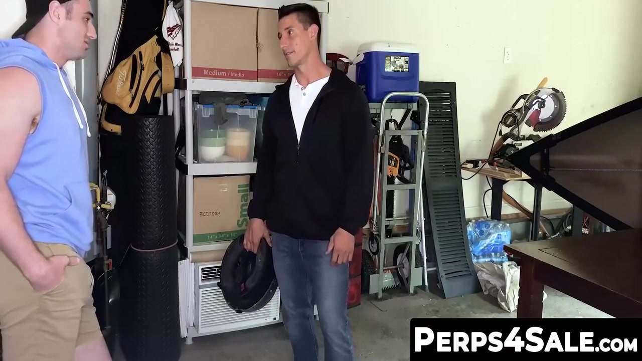 Jax Thirio, Michael Boston And Gay Porn - Perps4sale Mascular Undercover Cop Bareback Fucks His Naughty Suspect 8 Min