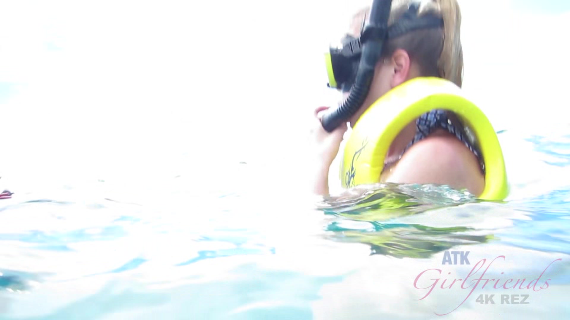 Virtual Vacation 4/6 Hawaii Alina West