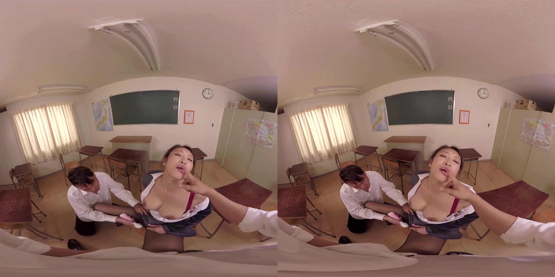 Reiko Kobayakawa in Reiko Kobayakawa My Extra Lewd Teacher 1 - WAAPVR