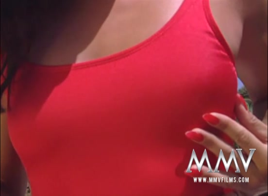 MMVFilms Video: Skinny Dipping