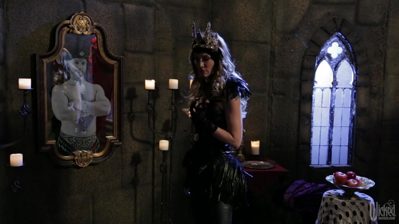 Snow White XXX: An Axel Braun Parody, Scene 3
