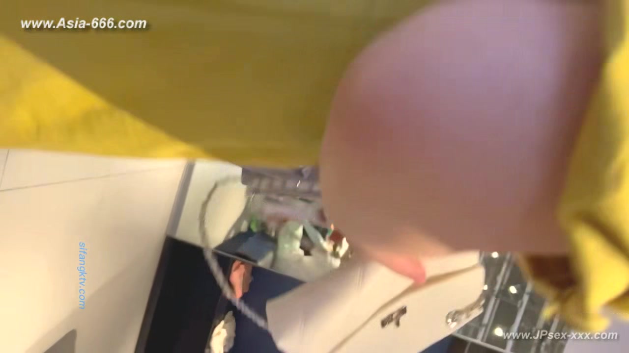 peeping chinese amateur upskirt.142