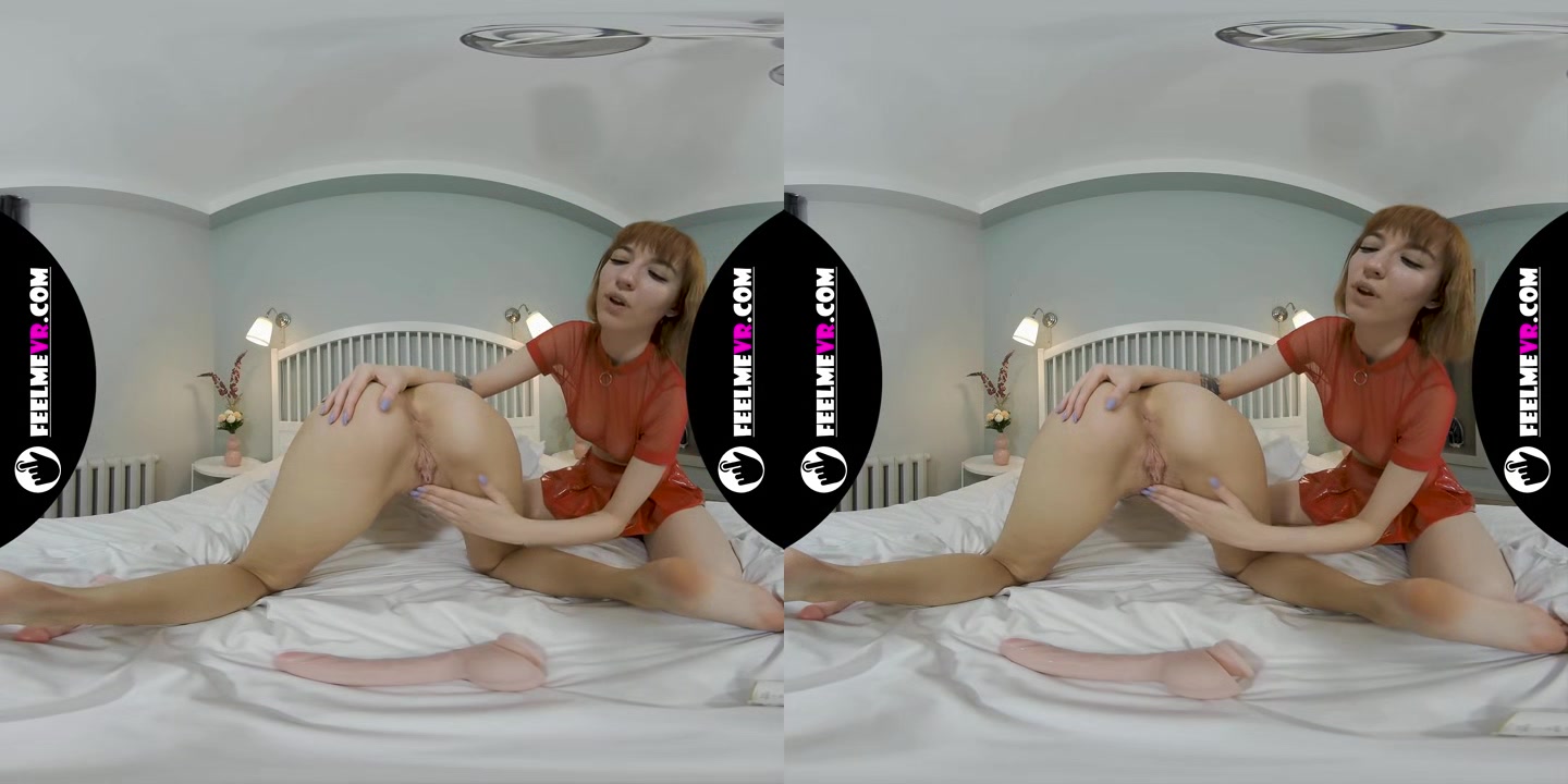 Virtual Reality Video Of How Lilly Mays And Rebeka Ruby Test Their New Dildos