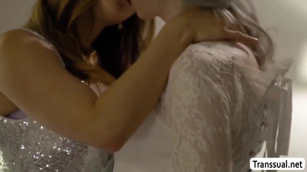 Skylar Snow In Ts Bride Fucks Her Horny Brides Maid