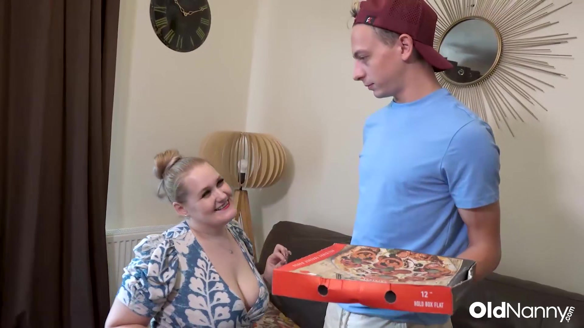 BBW Mature Takes Pizza Delivery Guy For Wild Ride On Couch