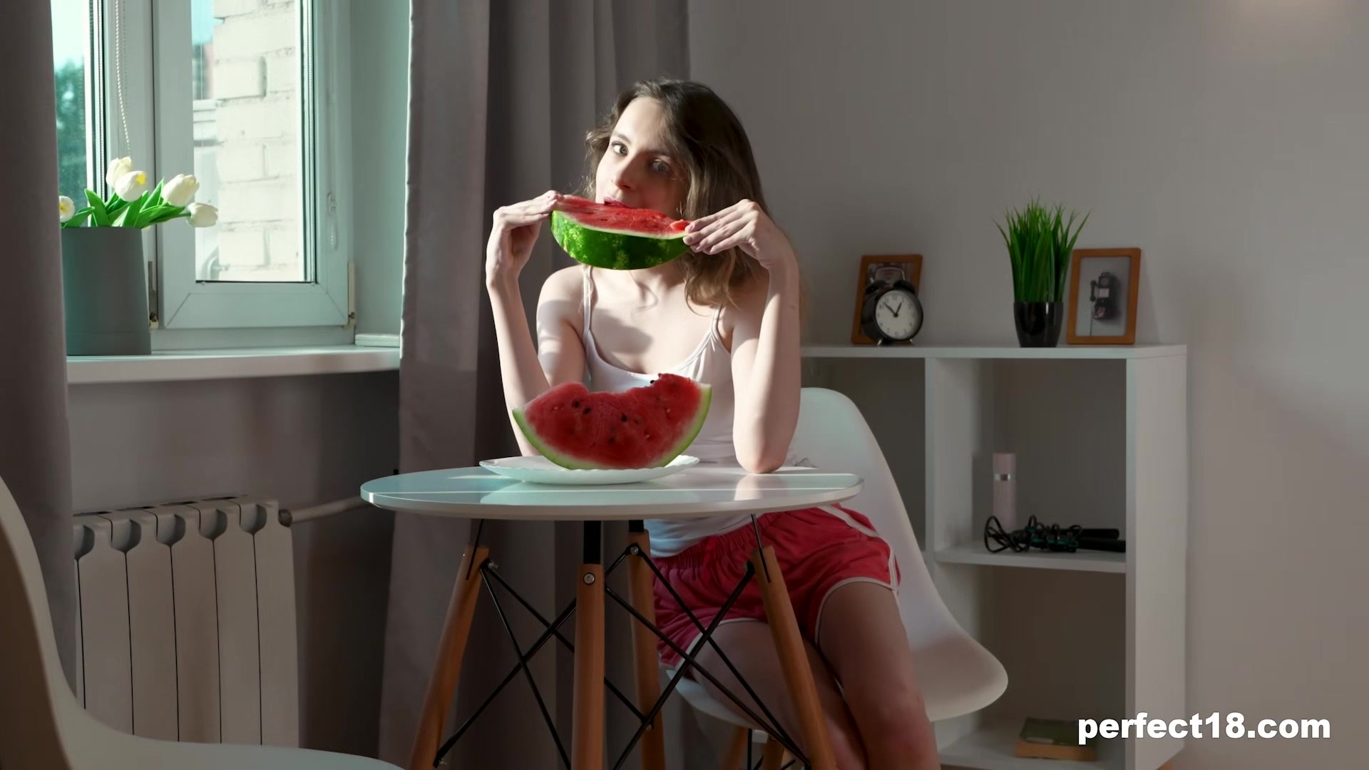 Watermelon Make Diana’s Pussy Taste Sweet at Perfect18