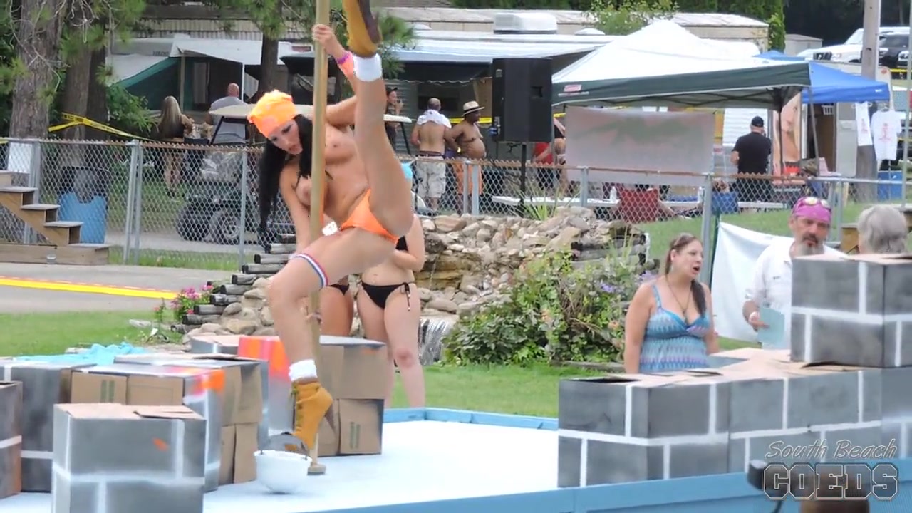 Video From The Entire 2014 Saturday Show Shot By Glenn 3 Of 3 - SouthBeachCoeds
