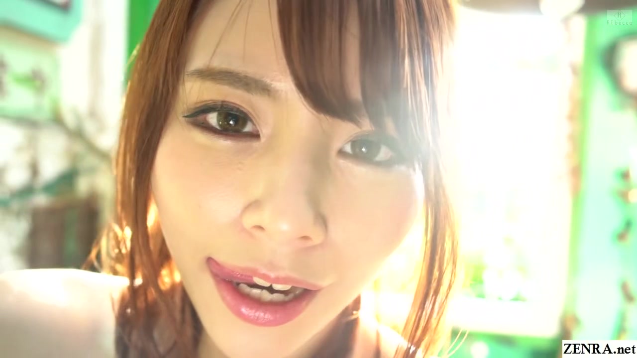 Japanese perfect body Mayuki Itou invisible waist