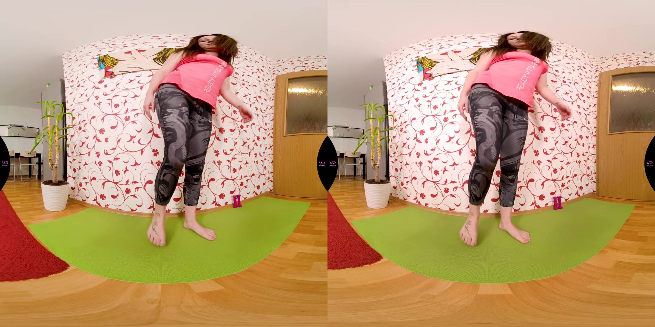 Amateur Girl Masturbates While Doing Yoga - Fit Babe Solo with Toy