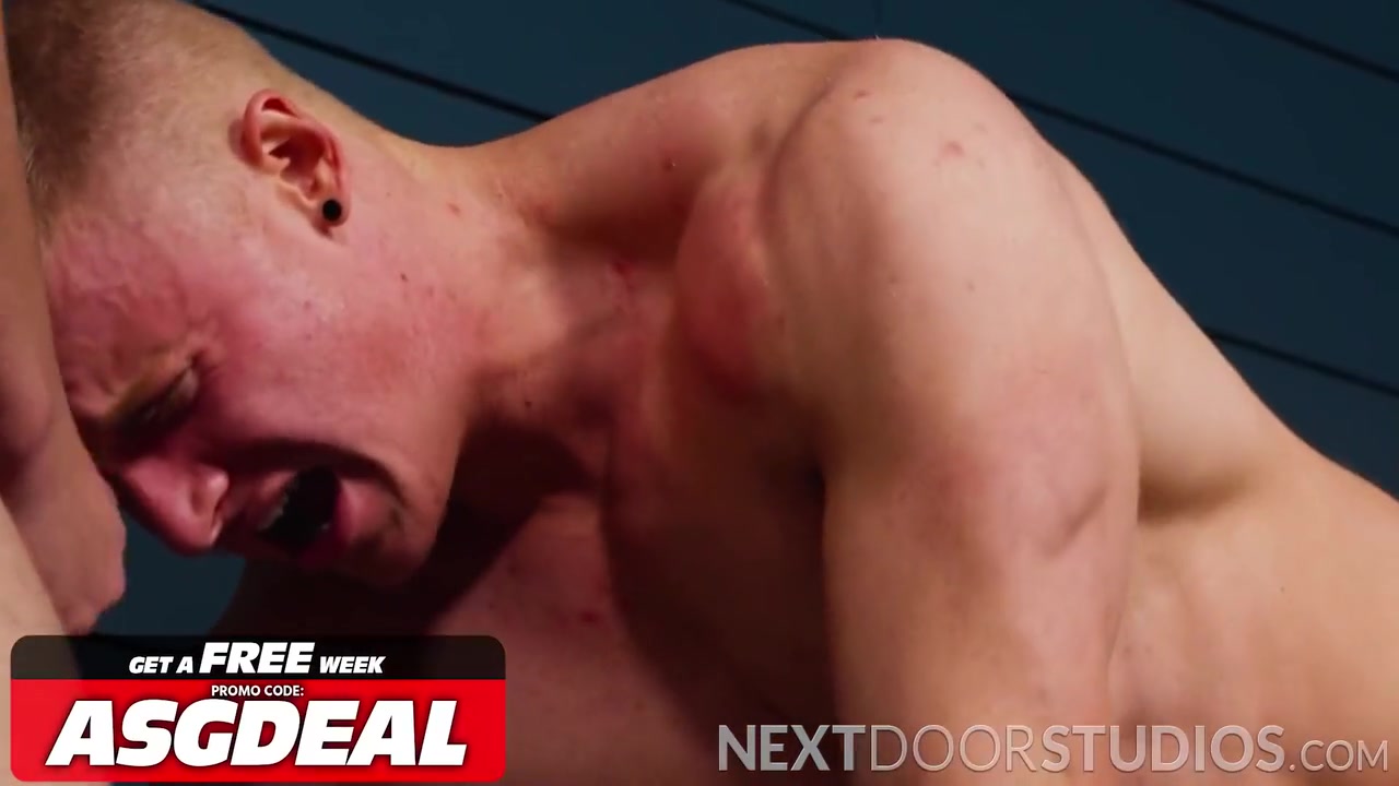 Ginger Sexy Muscle Spitroasted By Hunk Roomies
