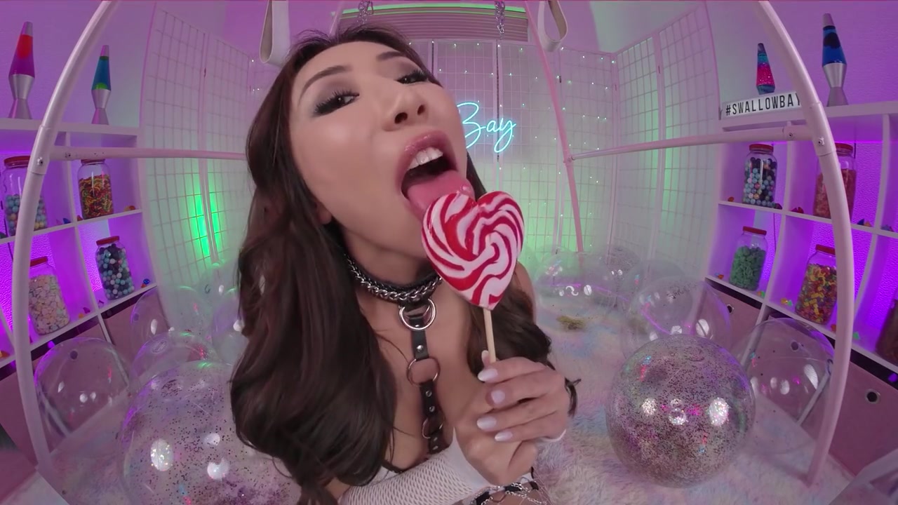 Slutty Sweet Babe Seducing For Hard Fucking - Nicole Doshi