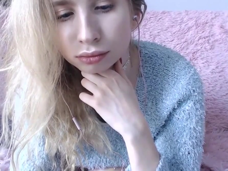 Sexy trap hot cam cumshot