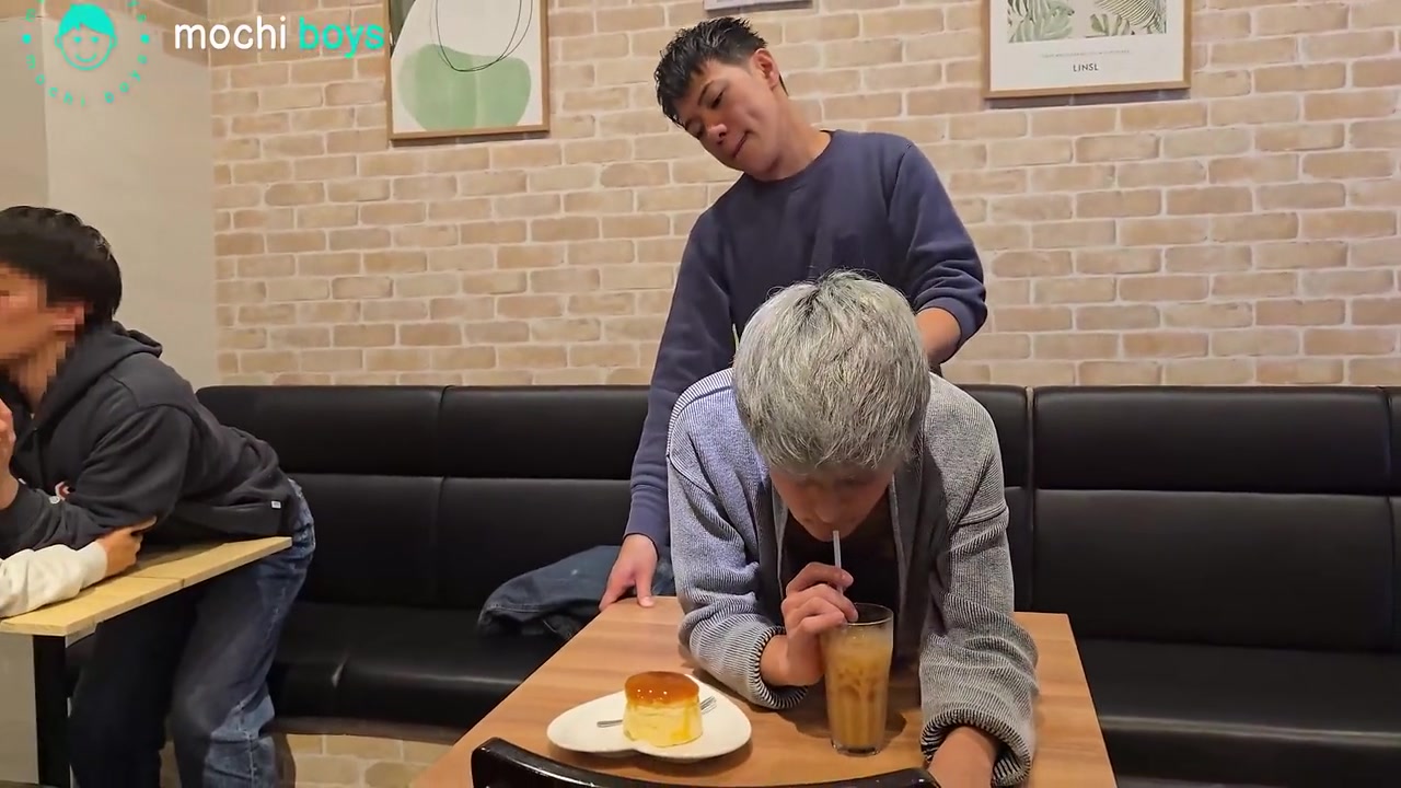 Sex In Public Japanese Cafe