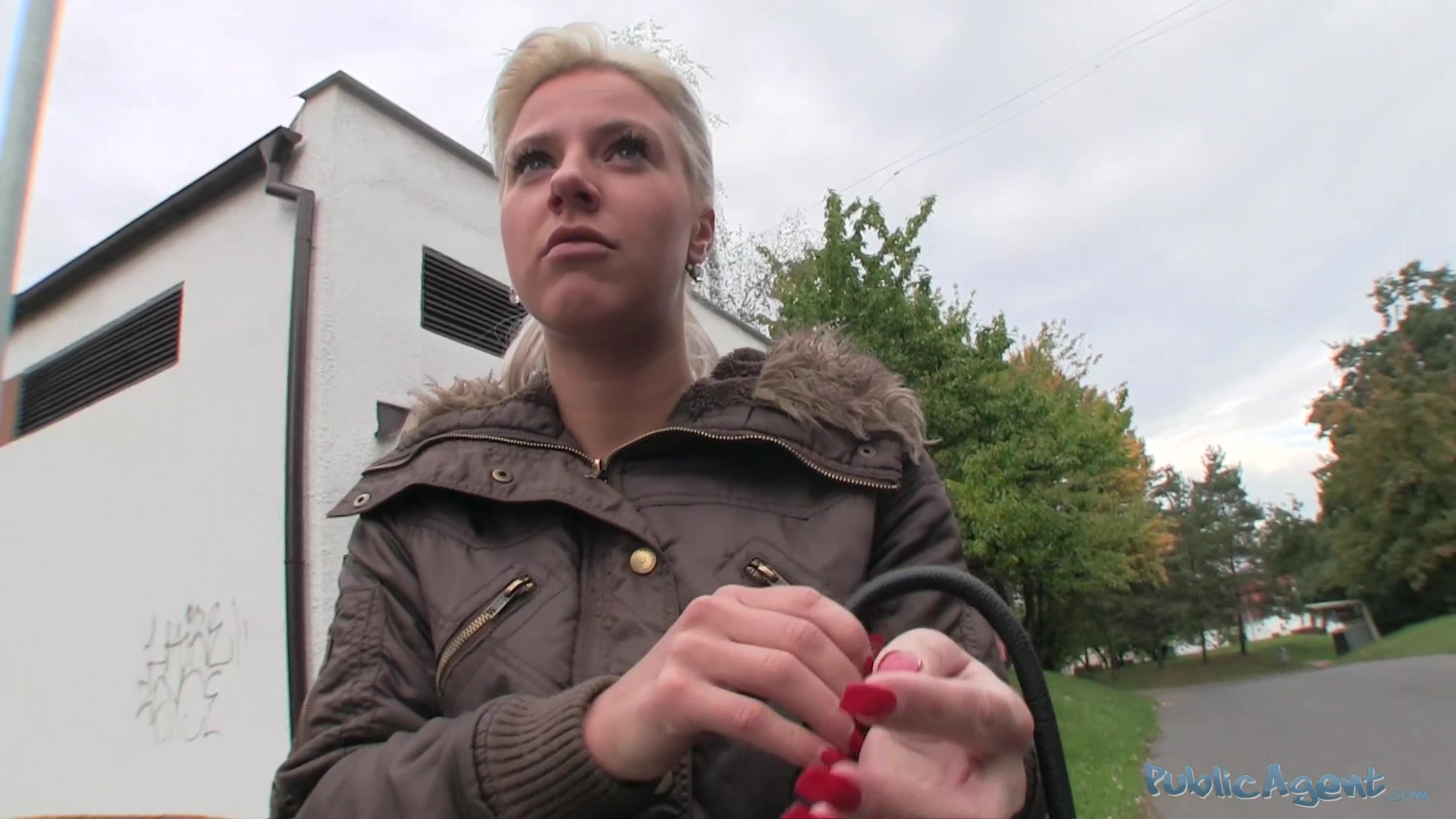 PublicAgent Clip. Nicole