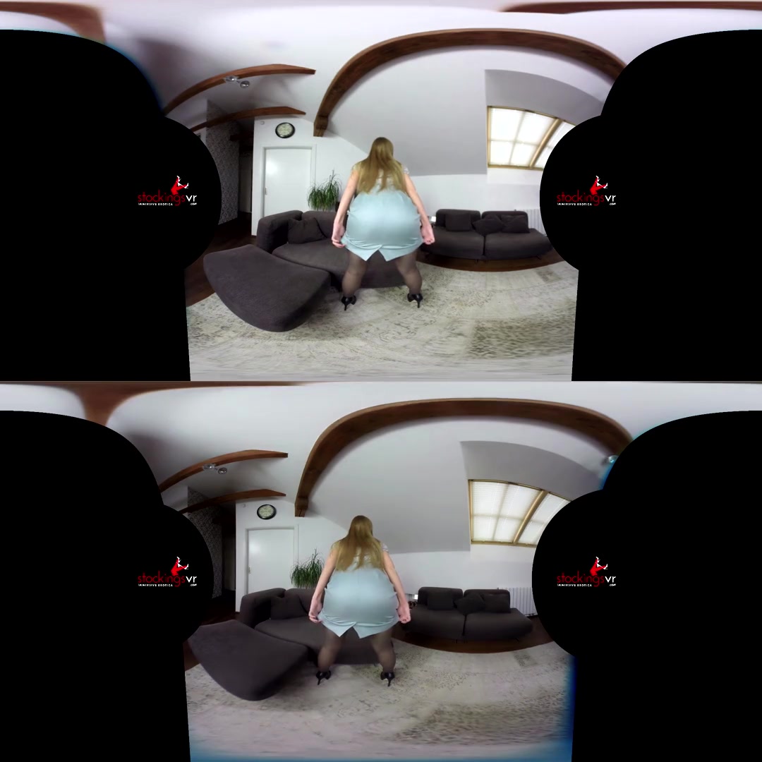 Alexis Crystal in Passion For Pantyhose Alexis Crystal - StockingsVR