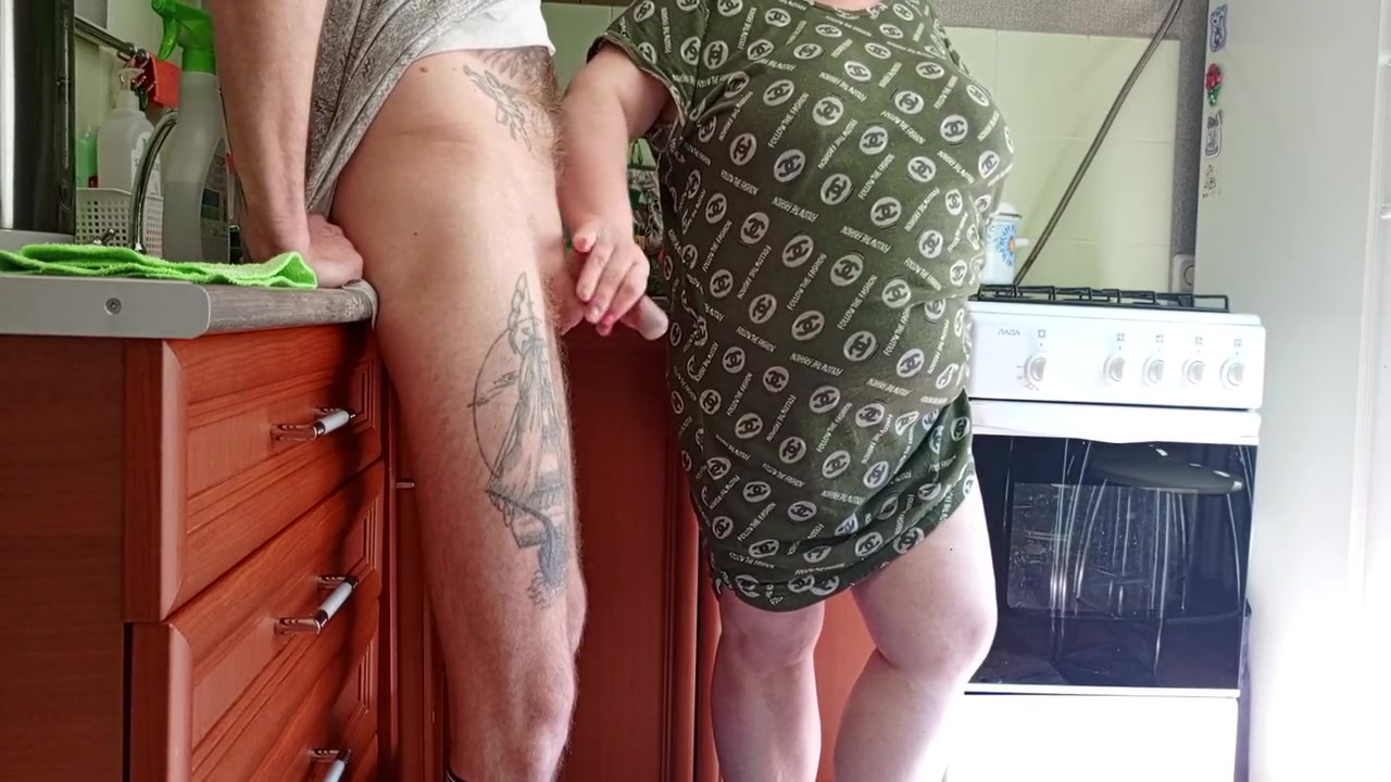 Female Hands Make My Cock Hard And Make Him Cum