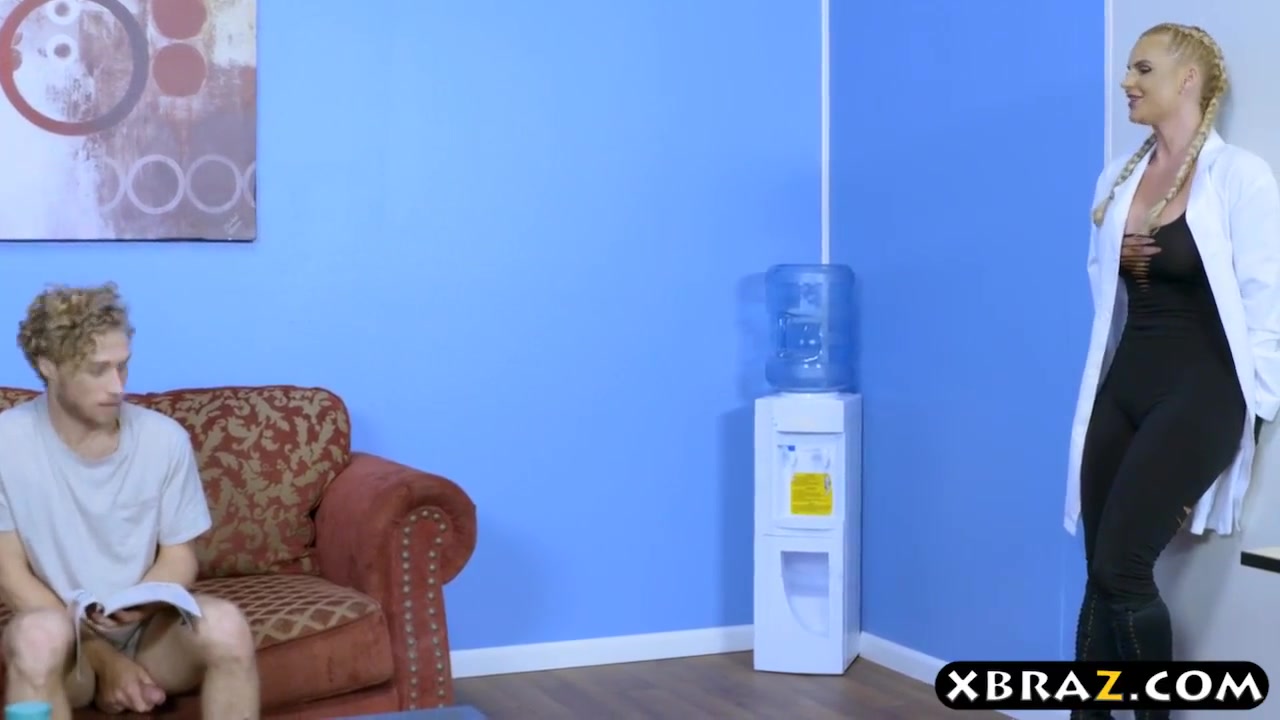 Phoenix Marie And Sperm Bank - Double Penetration Inside A