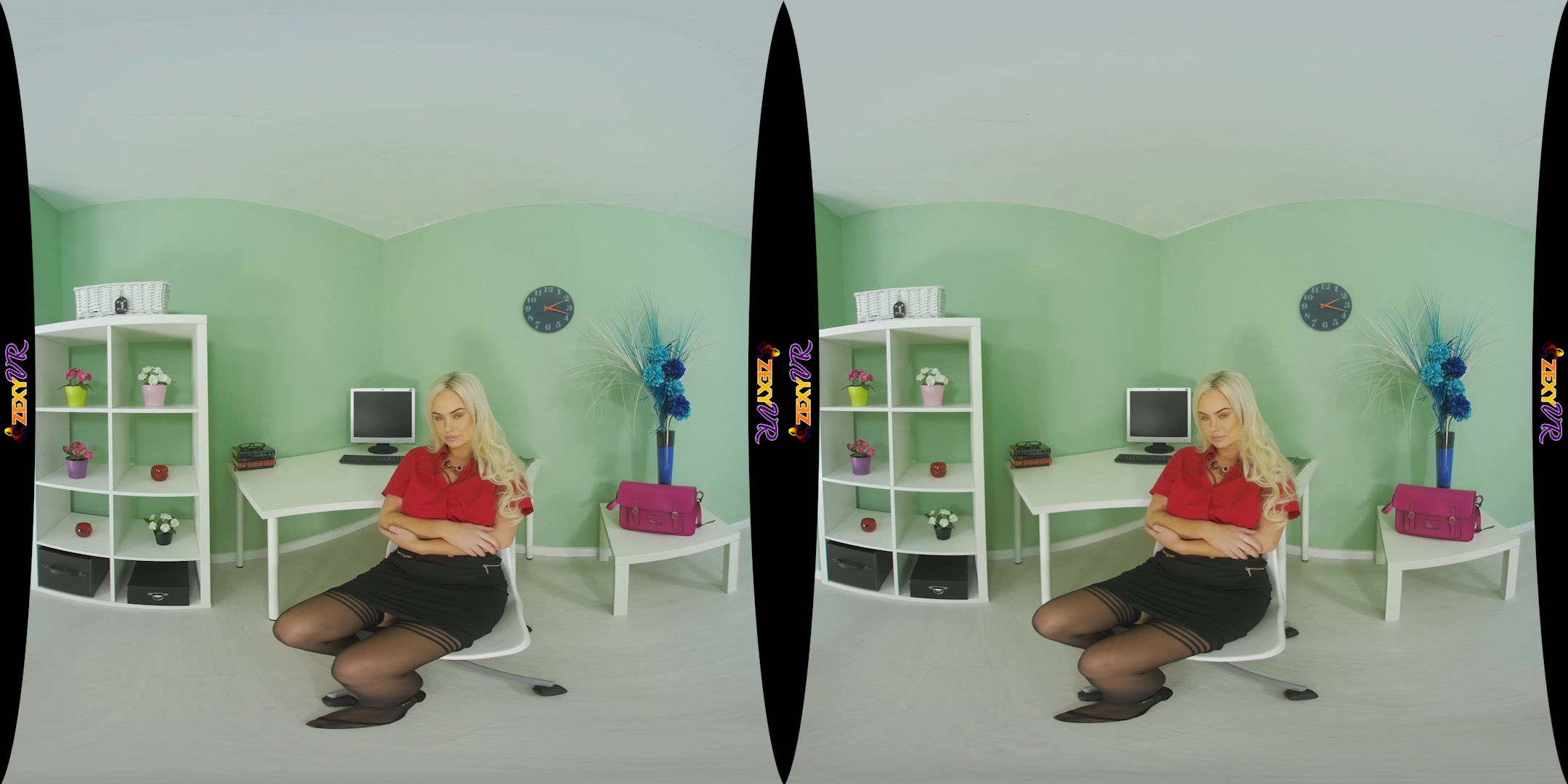 Workin' Hard featuring Louise - ZexyVR