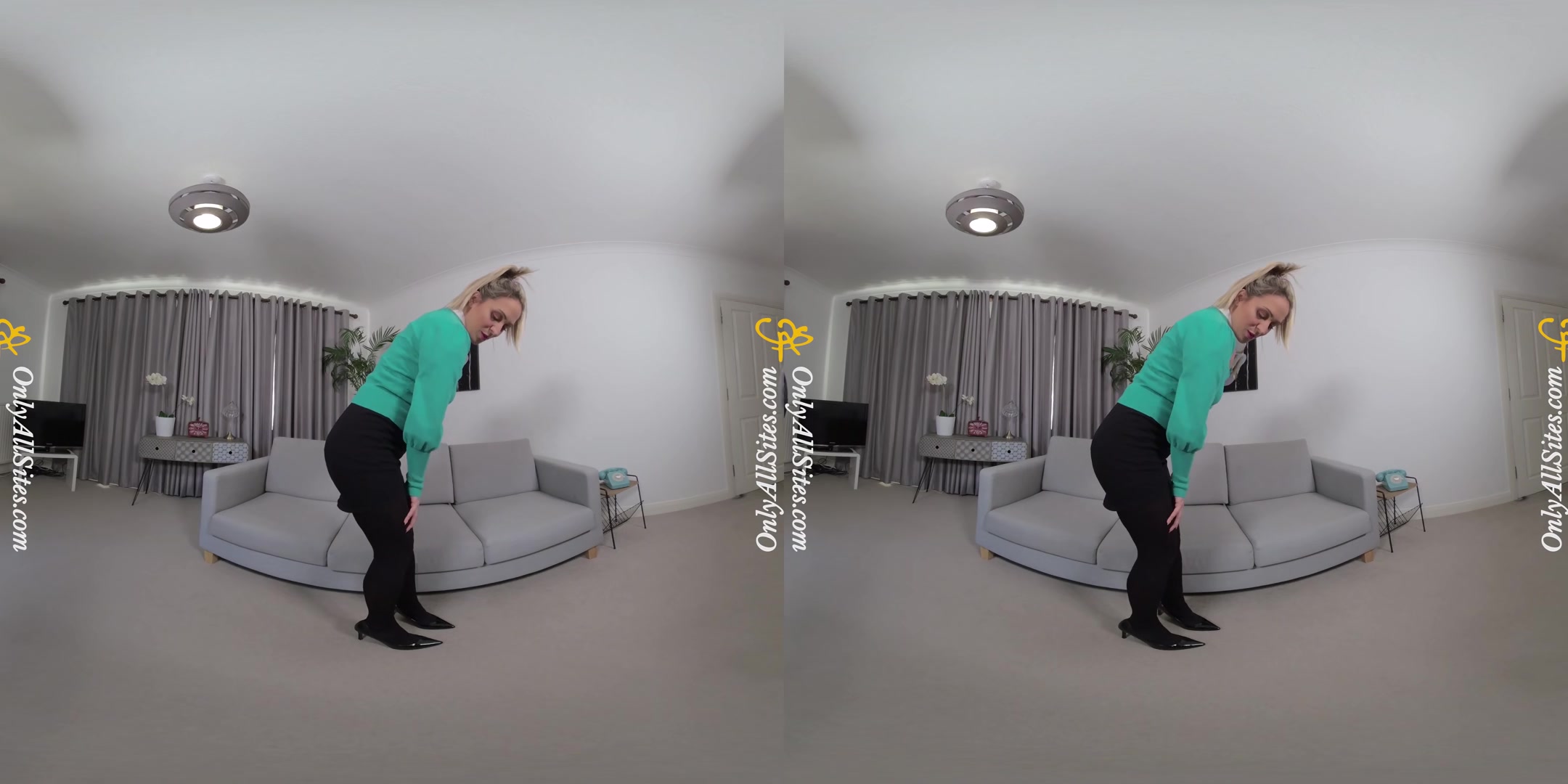 Samantha - Sit and Watch - OnlyTease