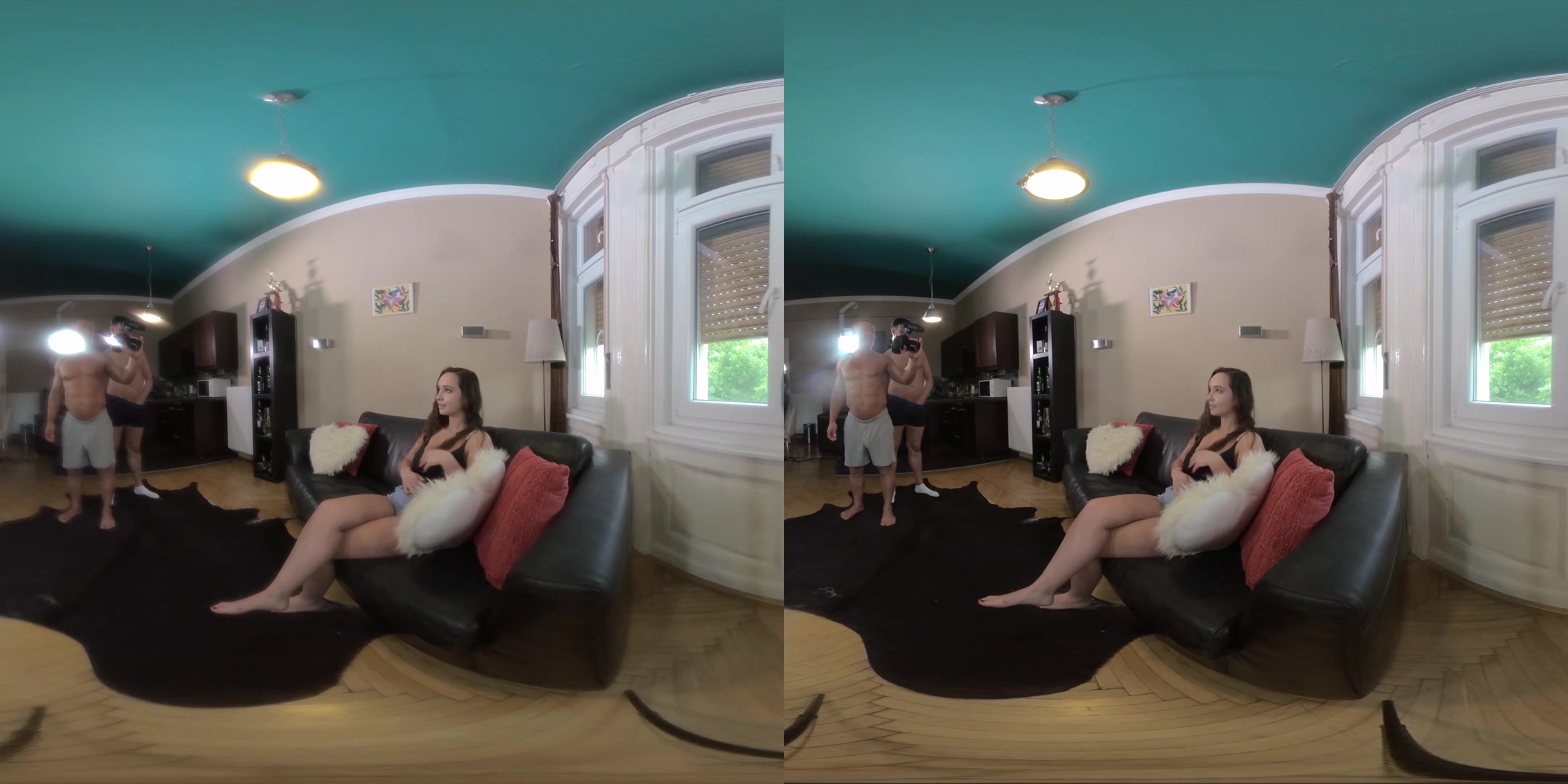 Jessie Clark teen 18+ Turns into Tiger - PornoDanVR
