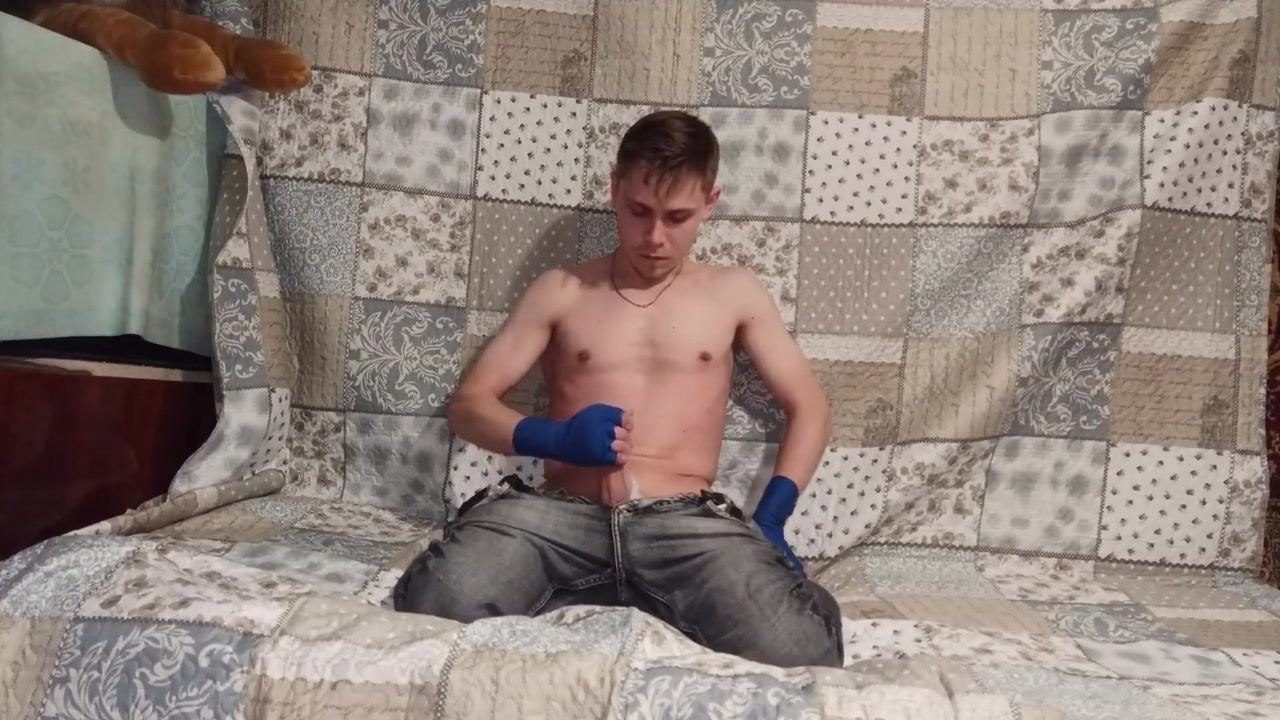 Man In Jeans And Boxer Bandages Jerks Off And Comes Twice