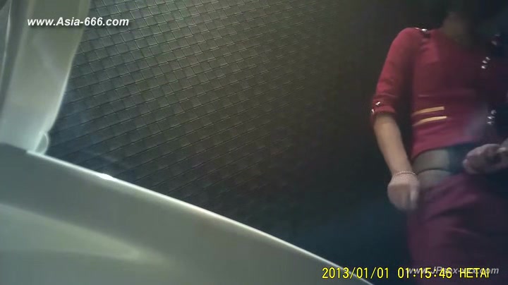 chinese girls go to toilet.98