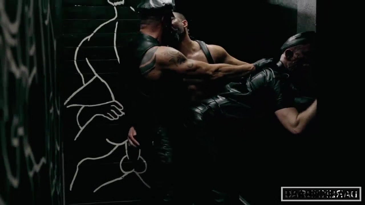 Men sex in a leather bar