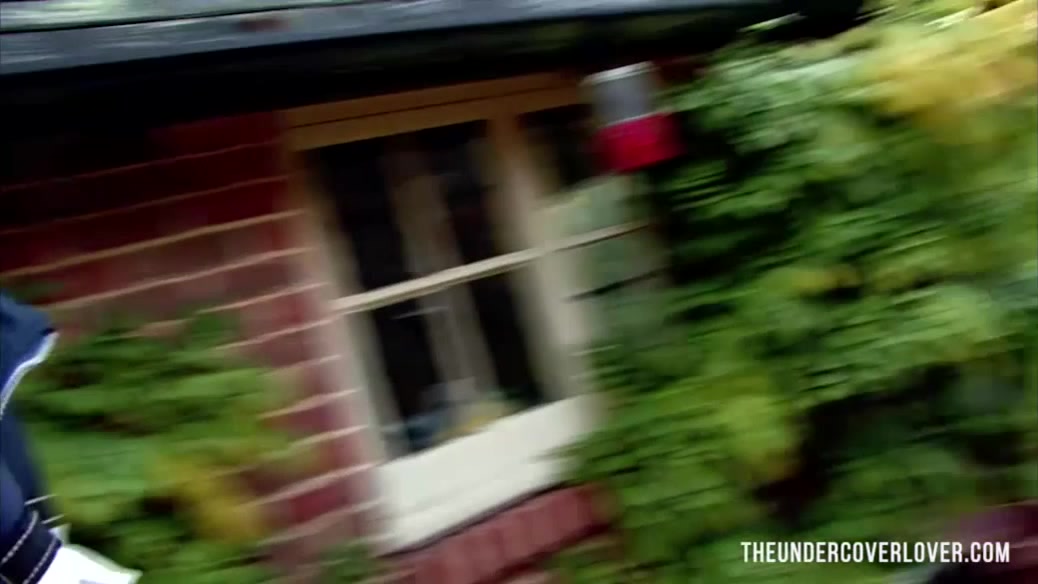 Black Guy Hunting For White Pussy