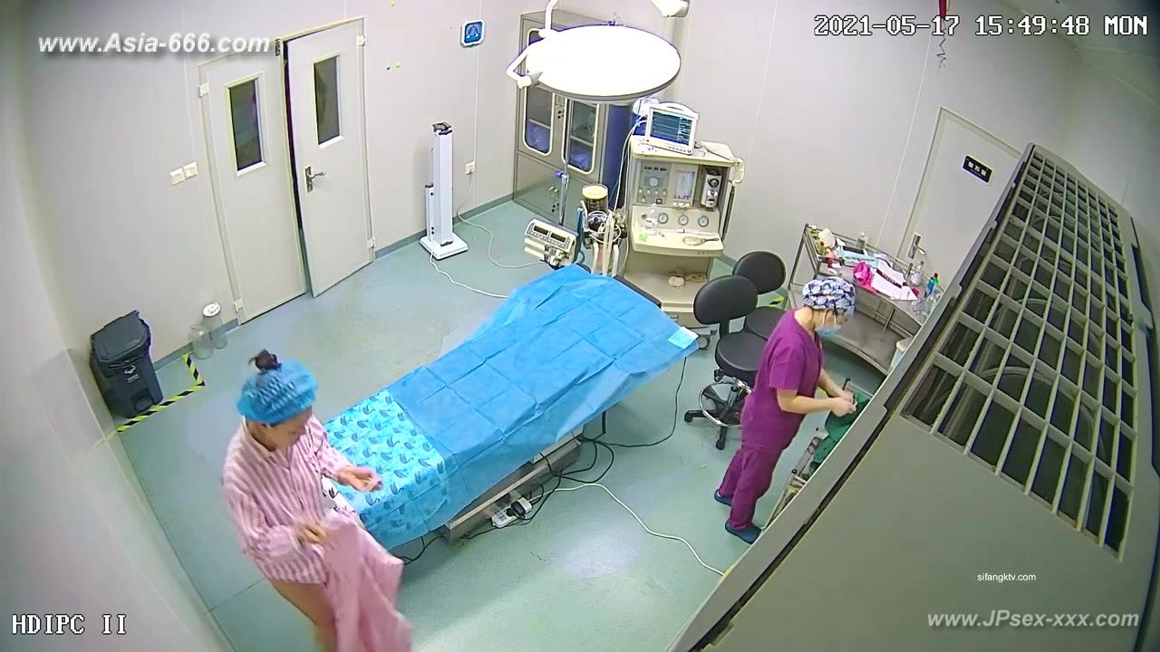 Peeping Hospital patient.6