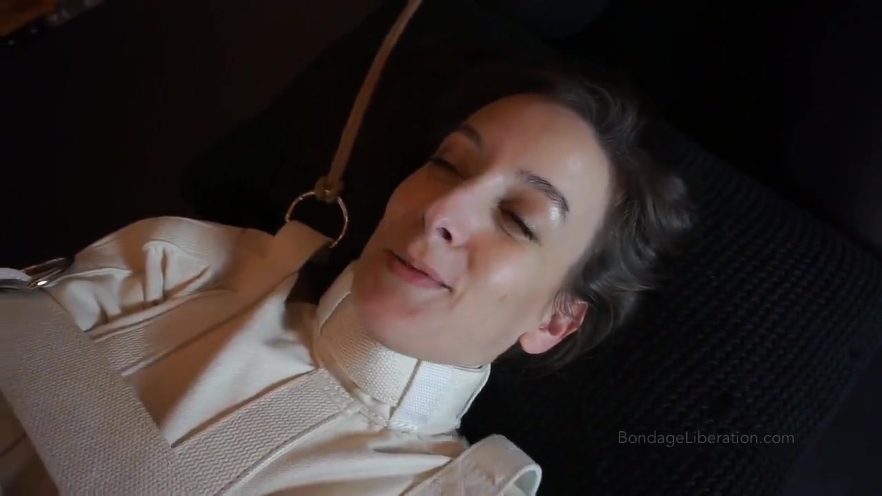 Elise Straitjacket, Electro Shock Pt 1