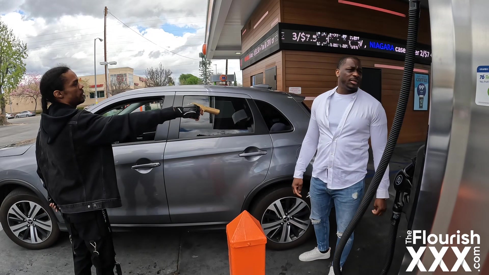 Captured Ep 10: Slimthick Vic and Daisy Diva get Rob Piper