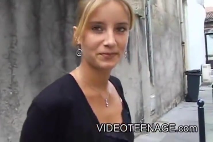 Blonde teen 18+ First Casting 6 Min